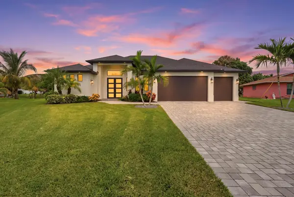 2501 SW 28th Terrace, Cape Coral, front of the home at twilight